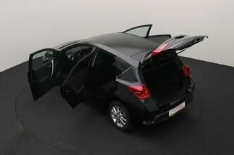 Toyota Auris, 1.8, 73 kW, hybrid, automatic, front-wheel drive