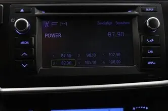 Toyota Auris, 1.8, 73 kW, hybrid, automatic, front-wheel drive