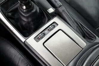 Lexus IS 220, 2.2, 130 kW, diesel, manual, rear-wheel drive
