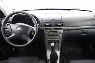 Toyota Avensis, 2.0, 108 kW, petrol, manual, front-wheel drive