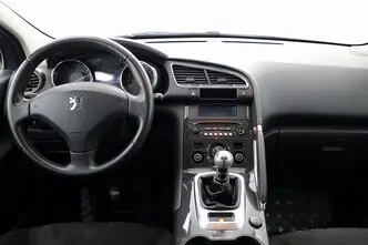 Peugeot 3008, 1.6, 82 kW, дизель, механическая, передний привод