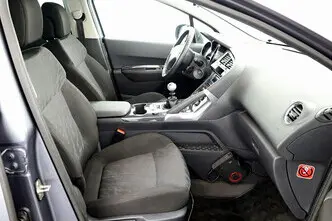 Peugeot 3008, 1.6, 82 kW, дизель, механическая, передний привод