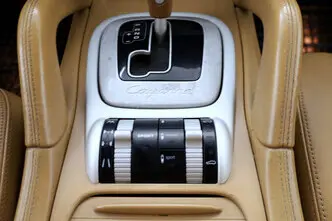 Porsche Cayenne, 4.8, 283 kW, бензин, автомат, полный привод