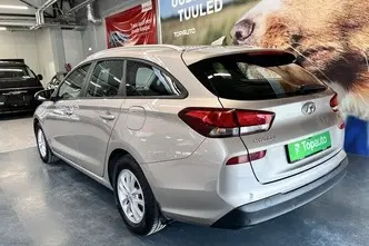 Hyundai i30, 1.4, 103 kW, bensiin, automaat, esivedu