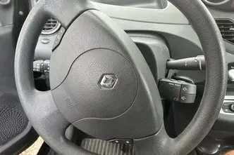 Renault Twingo, 1.1, 55 kW, petrol, manual, front-wheel drive