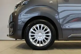 Toyota Proace, 2.0, 130 kW, diesel, automatic, front-wheel drive