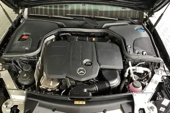 Mercedes-Benz E 220, 2.0, 147 kW, hybrid, automatic, rear-wheel drive