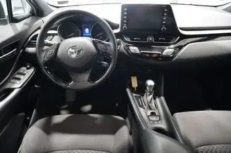 Toyota C-HR, 1.8, 72 kW, гибрид, автомат, передний привод