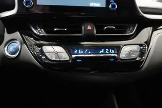 Toyota C-HR, 1.8, 72 kW, гибрид, автомат, передний привод