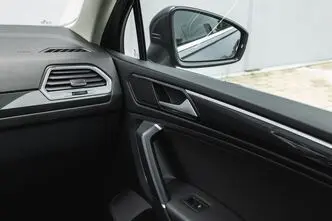 Volkswagen Tiguan Allspace, 2.0, 132 kW, бензин, автомат, полный привод