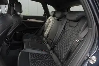 Audi Q5, 2.0, 220 kW, pistikhübriid, automaat, nelikvedu