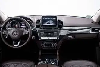 Mercedes-Benz GLS 500, 4.7, 335 kW, bensiin, automaat, nelikvedu