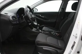 Hyundai i30, 1.6, 85 kW, дизель, механическая, передний привод