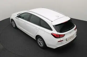Hyundai i30, 1.6, 85 kW, дизель, механическая, передний привод