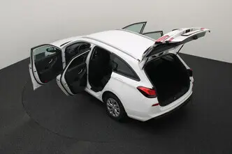 Hyundai i30, 1.6, 85 kW, дизель, механическая, передний привод