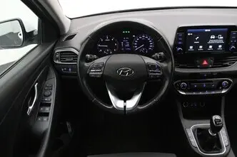 Hyundai i30, 1.6, 85 kW, дизель, механическая, передний привод
