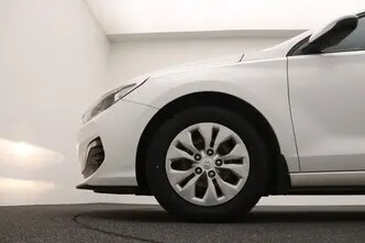 Hyundai i30, 1.6, 85 kW, дизель, механическая, передний привод