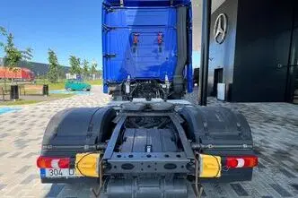 Mercedes-Benz Actros, 12.8, 330 kW, дизель, задний привод