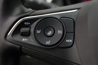 Opel Grandland X, 1.5, 96 kW, дизель, механическая, передний привод