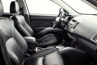 Mitsubishi Outlander, 2.4, 125 kW, bensiin, automaat, nelikvedu