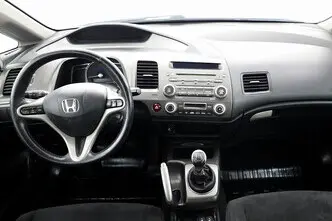 Honda Civic, 1.8, 103 kW, бензин, механическая, передний привод