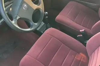 Saab 900, 2.0, 93 kW, bensiin, manuaal, esivedu