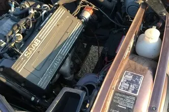 Saab 900, 2.0, 93 kW, bensiin, manuaal, esivedu