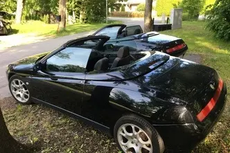 Alfa Romeo Spider, 1.8, 107 kW, бензин, механическая, передний привод