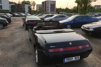 Alfa Romeo Spider, 1.8, 107 kW, бензин, механическая, передний привод