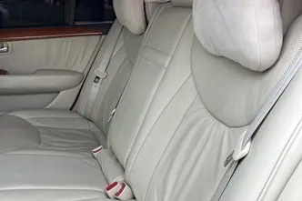 Lexus LS 430, 4.3, 207 kW, petrol, automatic, rear-wheel drive