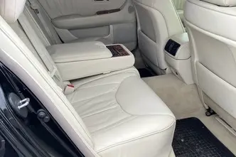 Lexus LS 430, 4.3, 207 kW, petrol, automatic, rear-wheel drive