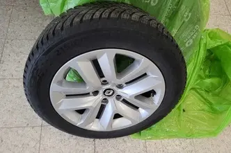 Renault Captur, 1.6, 117 kW, plug-in hybrid, automatic, front-wheel drive