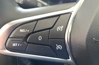 Renault Captur, 1.6, 117 kW, plug-in hybrid, automatic, front-wheel drive
