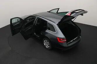 Škoda Superb, 1.6, 88 kW, diesel, automatic, front-wheel drive