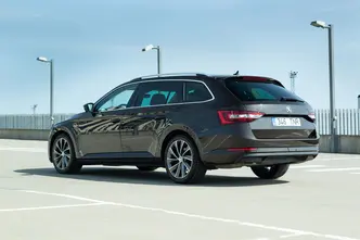 Škoda Superb, 2.0, 140 kW, diisel, automaat, nelikvedu