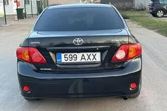 Toyota Corolla, 1.4, 71 kW, бензин, механическая, передний привод