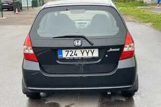 Honda Jazz, 1.3, 61 kW, бензин, механическая, передний привод