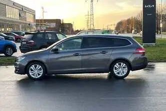 Peugeot 308, 1.2, 96 kW, petrol, manual, front-wheel drive