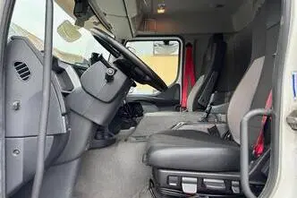 Renault D WIDE 320, 240 kW, diisel, automaat