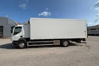 Volvo FL240 + CARRIER SUPRA 850, 181 kW, diisel, automaat