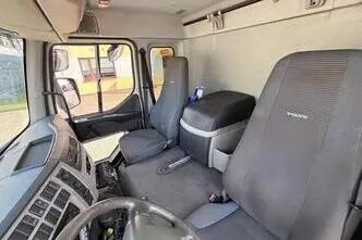 Volvo FL240 + CARRIER SUPRA 850, 181 kW, diisel, automaat