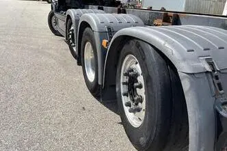 Scania R580, 427 kW, diisel, automaat