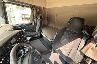 Scania R580, 427 kW, diisel, automaat