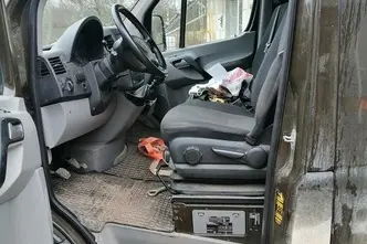 Volkswagen Crafter, 2.0, 80 kW, diisel, manuaal, tagavedu