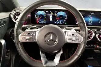 Mercedes-Benz CLA 200, 1.3, 120 kW, бензин, автомат, передний привод
