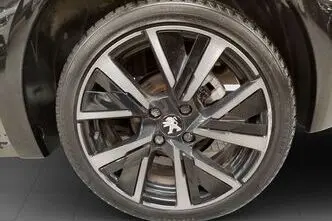 Peugeot 208, 1.2, 74 kW, бензин, автомат, передний привод
