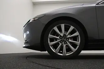 Mazda 3, 2.0, 132 kW, hybrid, manual, front-wheel drive