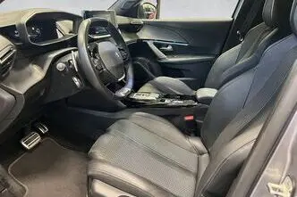 Peugeot 2008, 1.2, 96 kW, бензин, автомат, передний привод