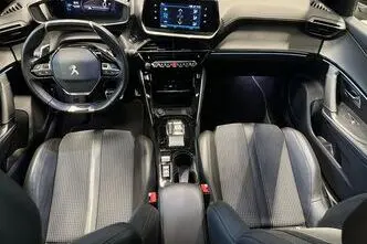 Peugeot 2008, 1.2, 96 kW, бензин, автомат, передний привод