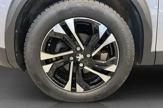 Peugeot 2008, 1.2, 96 kW, бензин, автомат, передний привод